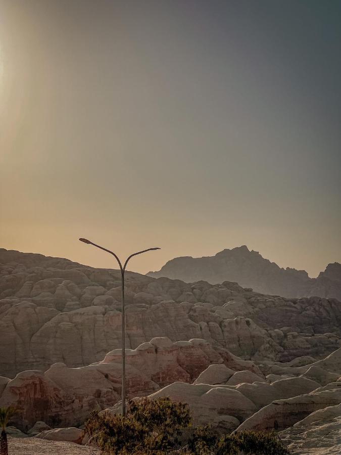 Petra Jewel Luxury Hotel Ουάντι Μούσα Εξωτερικό φωτογραφία